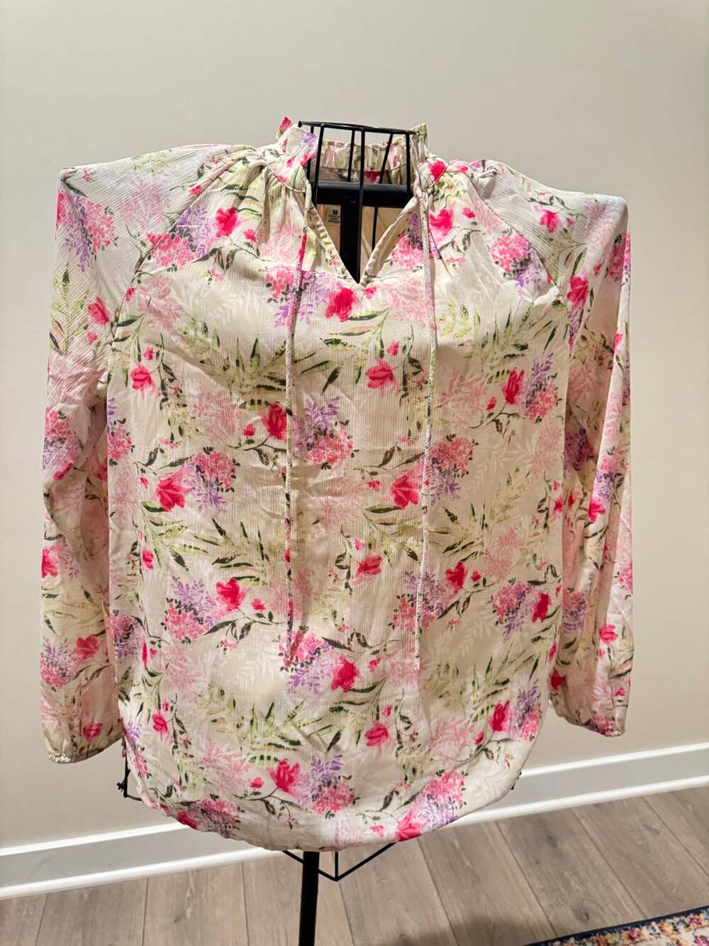 Appleseed's Floral Blouse Medium Long Sleeve Tie Neck Lined